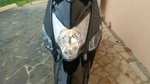 Kymco Agility 125 R16 + (2015 - 17)  (2)