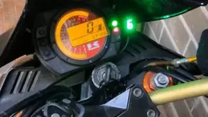 Kawasaki Z 1000 (2003 - 06)  (4)