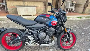 Triumph Trident 660 Triple Tribute Edition (2025 - 26) 