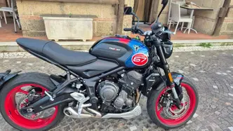 Triumph Trident 660 Triple Tribute Edition (2025 - 26) usata