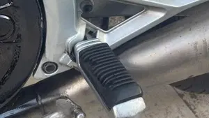 Suzuki   (9)