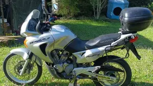 Honda Transalp XL 650V (2000 - 04)  (8)