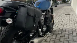 Triumph Street Twin 900 (2021 - 22)  (5)