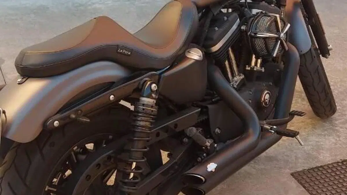 Harley-Davidson 883 Iron (2014 - 16) - XL 883N 