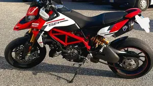 Ducati Hypermotard 950 SP (2022 - 25)  (4)