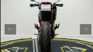 Ducati Hypermotard 821 (2013 - 15)  (3)