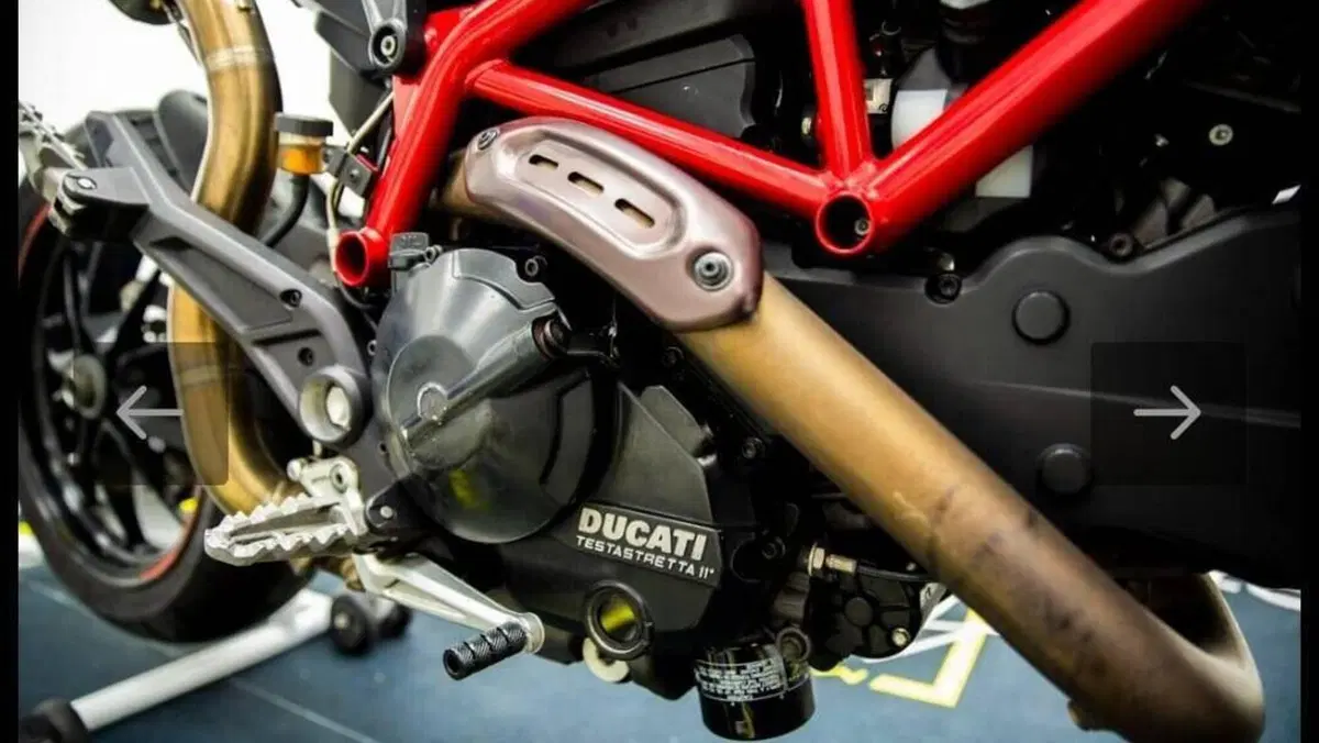 Ducati Hypermotard 821 (2013 - 15)  (4)