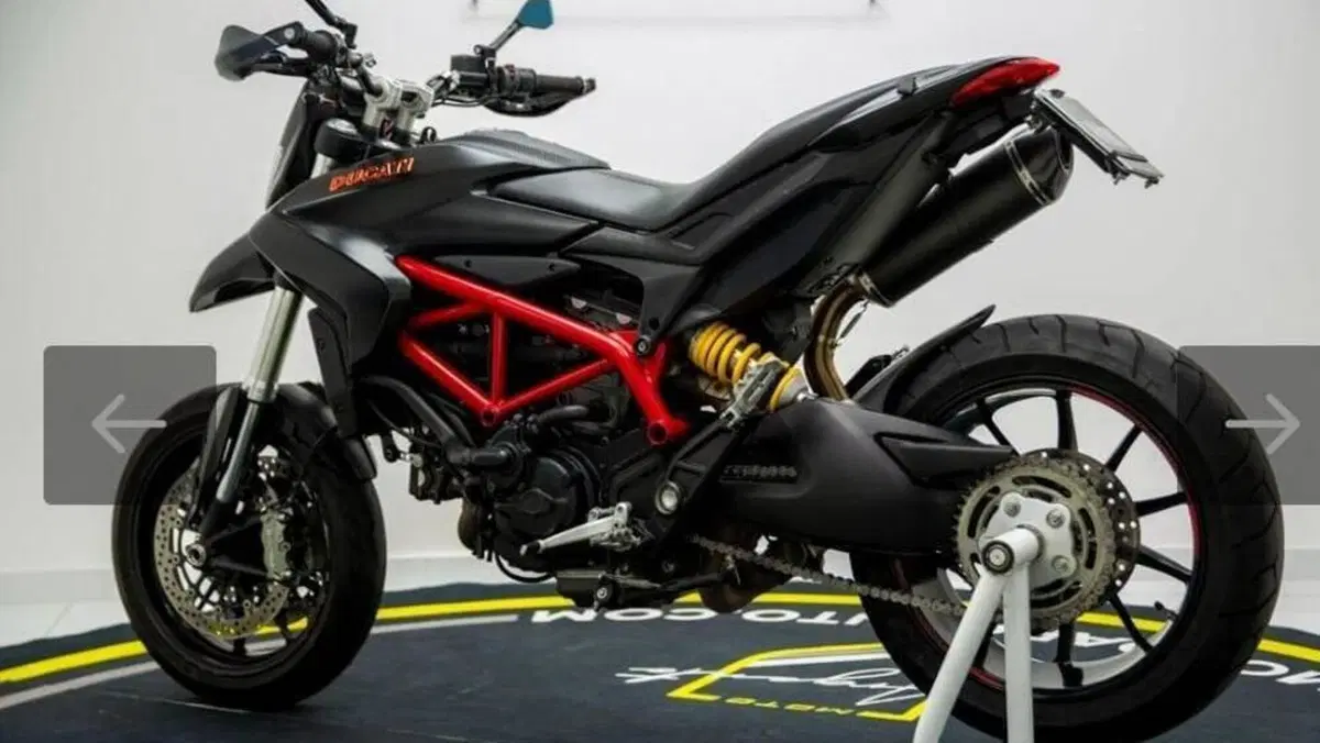 Ducati Hypermotard 821 (2013 - 15)  (5)