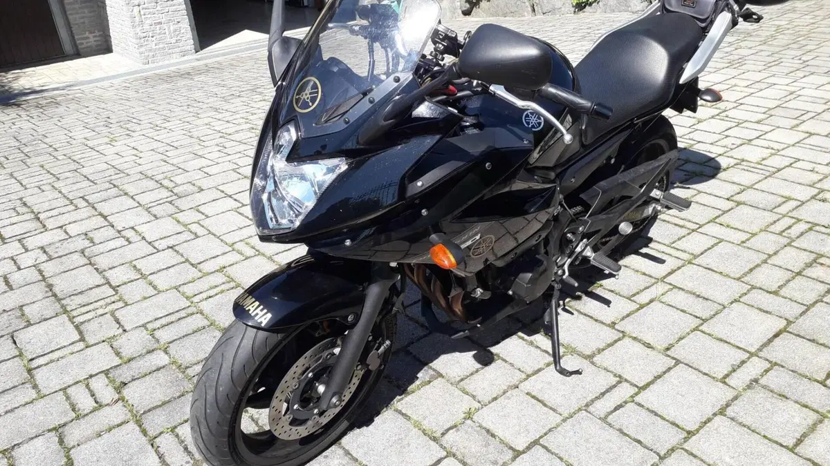 Yamaha XJ6 Diversion (2009 - 15)  (4)