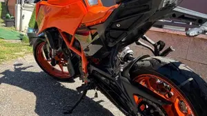 KTM 390 Duke (2024 - 25)  (3)