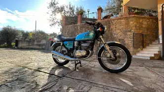 Suzuki GT 380 epoca
