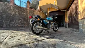 Suzuki   (2)