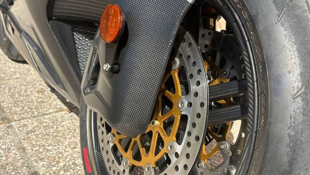 MV Agusta F3 800 Competizione (2025 - 26)  (3)