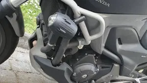 Honda NC 750 X DCT ABS (2014 - 15)  (2)