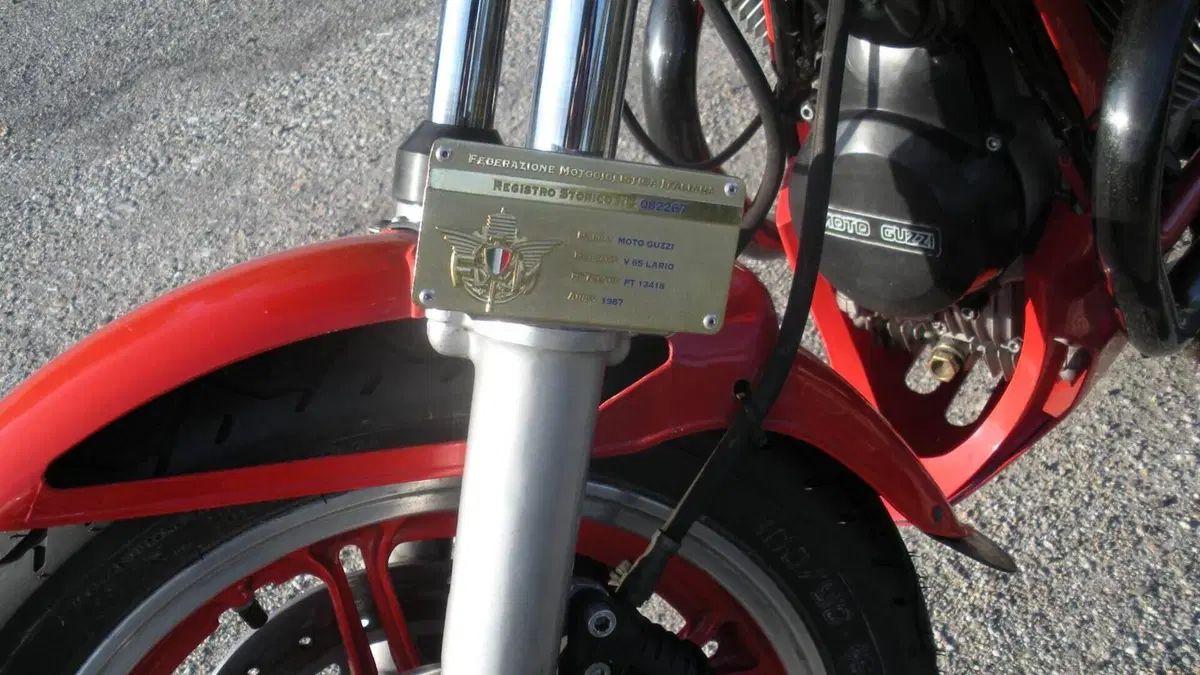 Moto Guzzi   (3)