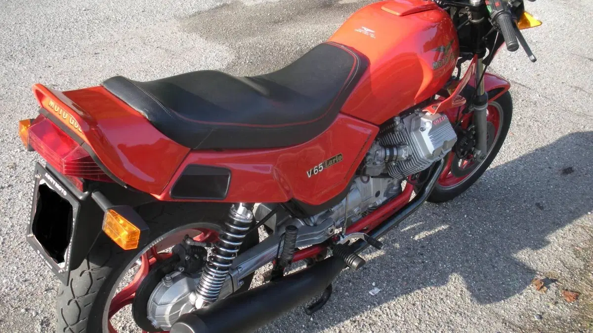 Moto Guzzi   (7)
