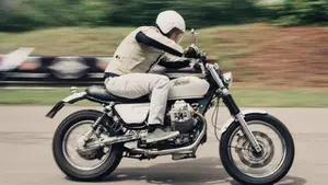 Moto Guzzi Nevada 750 (2002 - 06)  (8)