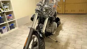 Harley-Davidson 1584 Rocker (2008 - 09) - FXCW  (6)