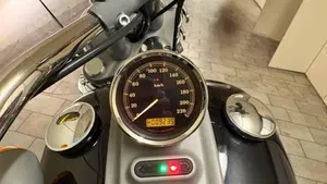 Harley-Davidson 1584 Rocker (2008 - 09) - FXCW  (7)