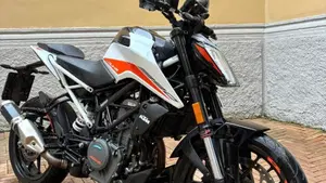 KTM 390 Duke (2021 - 23)  (2)