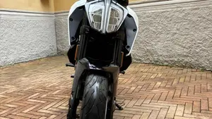 KTM 390 Duke (2021 - 23)  (5)