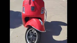 Vespa GTS 300 Super (2008 - 16)  (3)