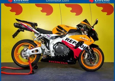 Honda CBR 1000 RR Fireblade (2006 - 07) - Annuncio 9985235