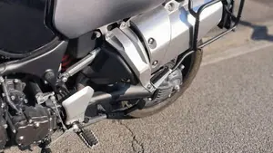 Yamaha XT1200Z Super Ténéré First Edition (2010 - 11)  (4)