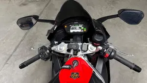 Aprilia RS 660 (2020 - 24)  (8)