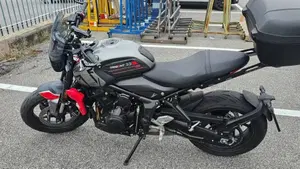 Triumph Trident 660 (2021 - 24)  (2)