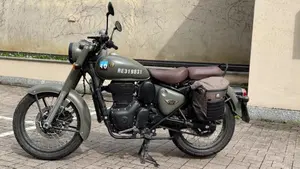 Royal Enfield Bullet 350 (2024 - 26)  (2)