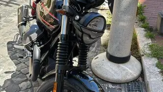 Moto Guzzi V7 Stone Special Edition (2022 - 25) usata