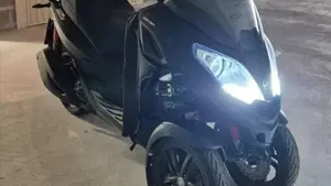Piaggio Mp3 300 Hpe Sport (2019 - 20)  (8)