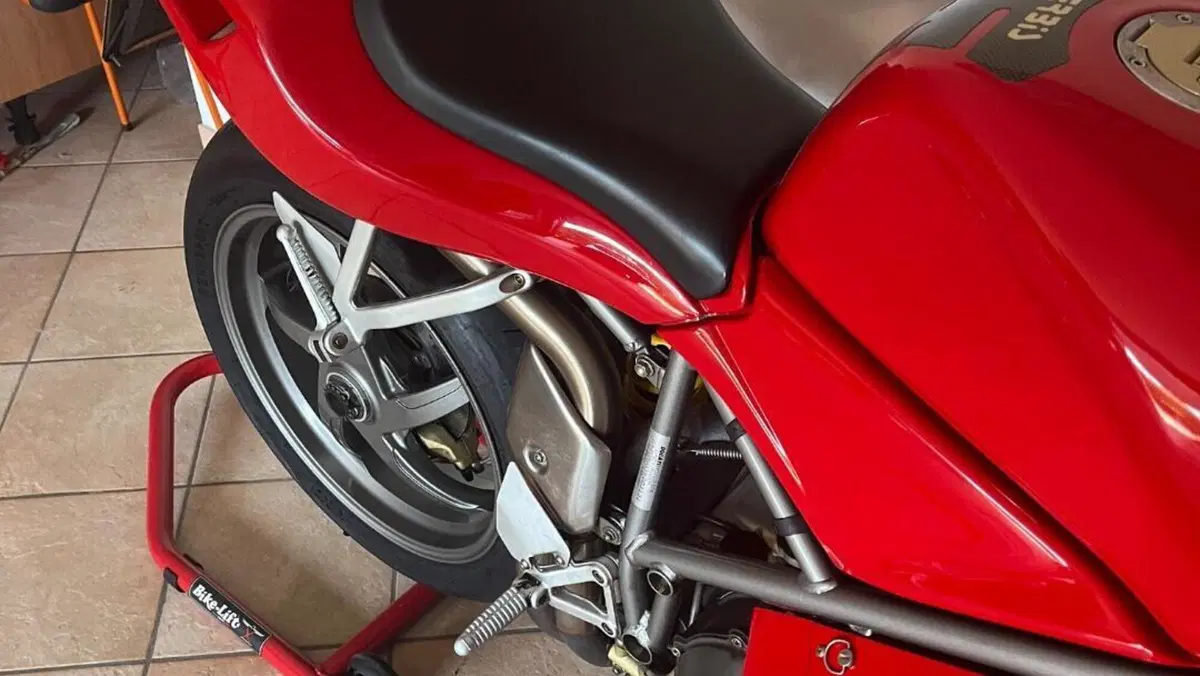 Ducati   (9)
