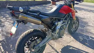Aprilia Dorsoduro 750 (2009 - 14)  (6)