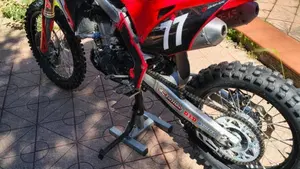 Honda CRF 450R (2018)  (3)