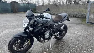 MV Agusta Brutale 675 EAS ABS (2011 - 16)  (4)