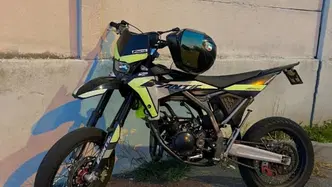 Fantic Motor Motard 50 Performance 2t (2020) usata
