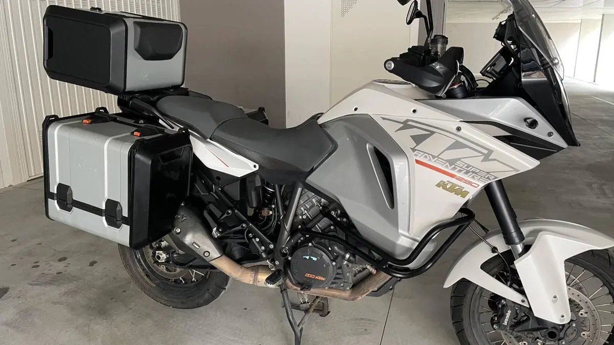 KTM 1290 Super Adventure (2015 - 16)  (5)