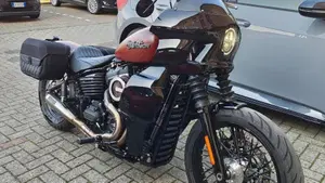 Harley-Davidson 107 Street Bob (2018 - 20) - FXBB  (3)