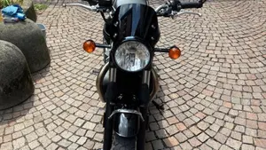 Triumph Bonneville T100 (2021 - 25)  (3)