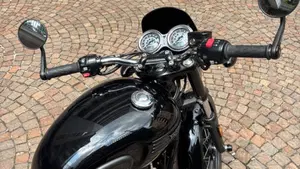 Triumph Bonneville T100 (2021 - 25)  (5)