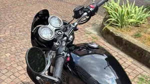 Triumph Bonneville T100 (2021 - 25)  (6)