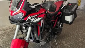 Honda Africa Twin CRF 1100L DCT (2020 - 21)  (3)