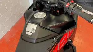 KTM 790 Adventure (2023 - 24)  (9)