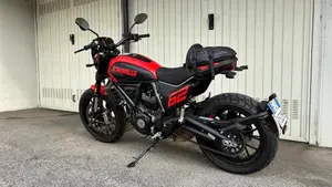 Ducati Scrambler 800 Full Throttle (2023 - 24)  (2)