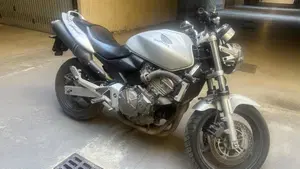 Honda Hornet 600 (2003 - 04)  (4)