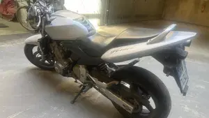Honda Hornet 600 (2003 - 04)  (5)
