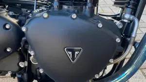 Triumph Thruxton 900 ACE (2014 - 15)  (8)
