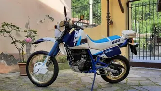 Suzuki DR 600 Djebel epoca